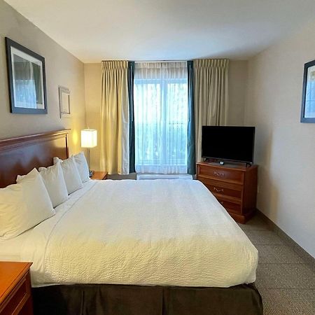 Smart Suites, Ascend Hotel Collection South Burlington Eksteriør billede