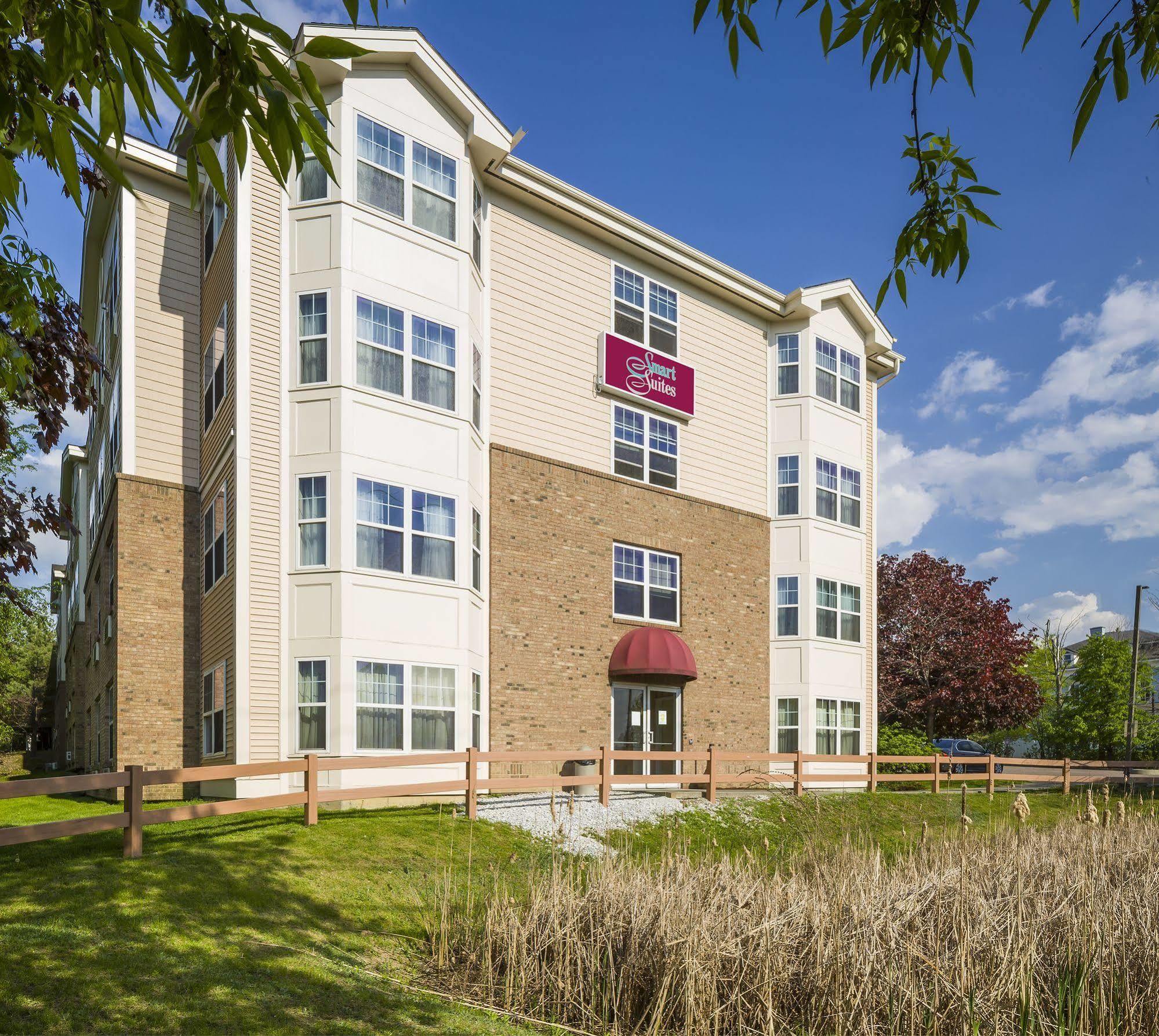 Smart Suites, Ascend Hotel Collection South Burlington Eksteriør billede